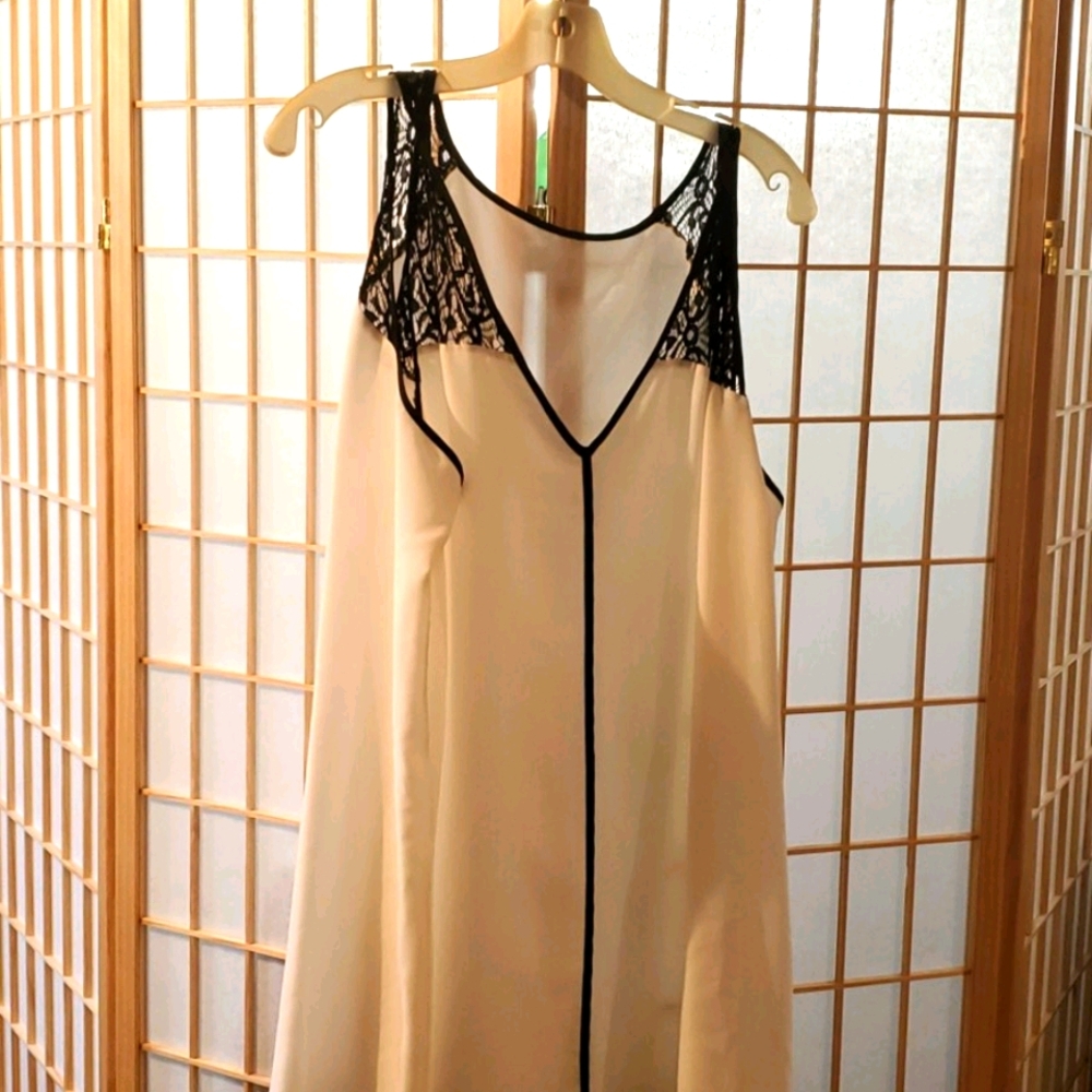 Black and Cream Lace Tank Top